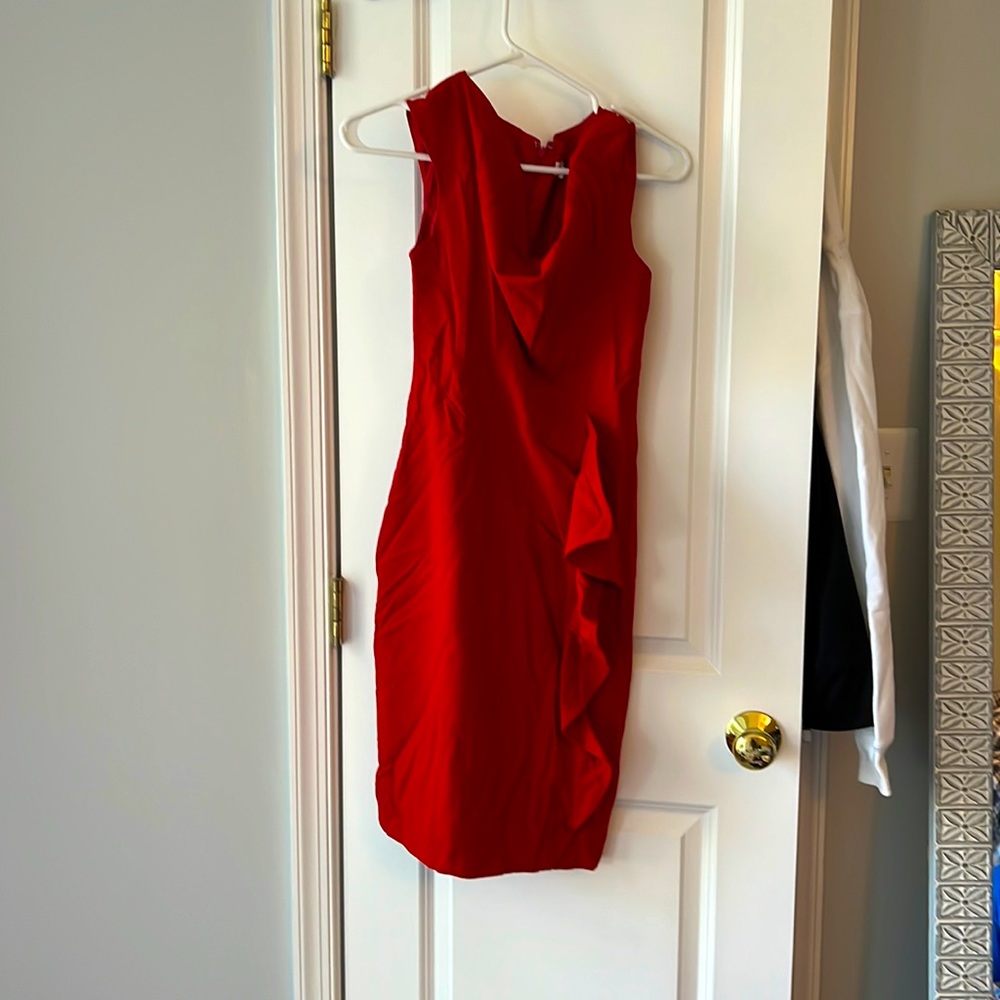 Beautiful dress for work or evening!